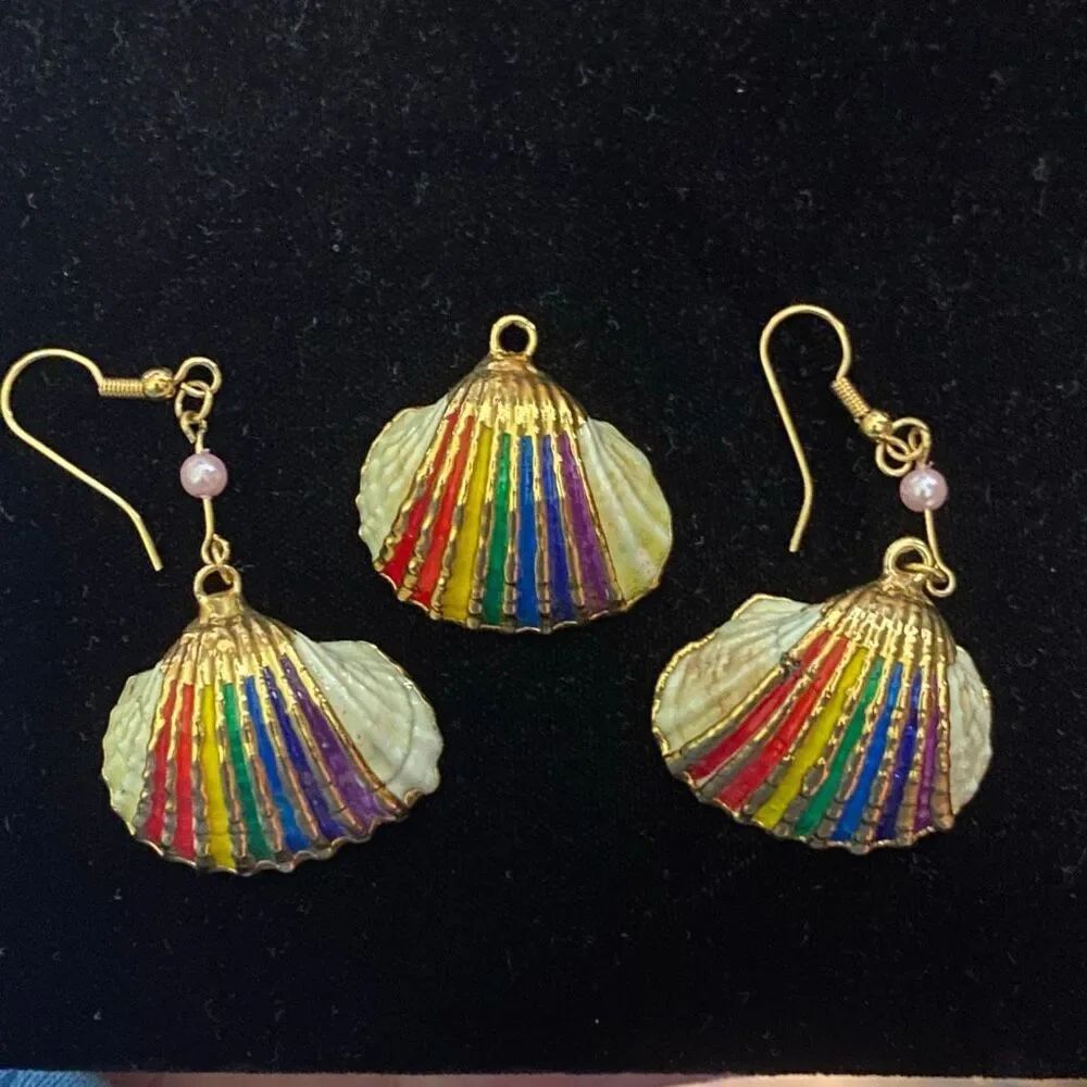 Rainbow Vintage Painted Real Seashell Earring Pendant Set